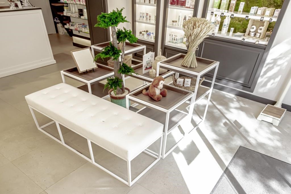 Farmacia Elfo Calle Elfo 61 Madrid interior 9